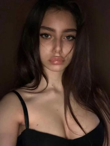 Проститутка Эвелина